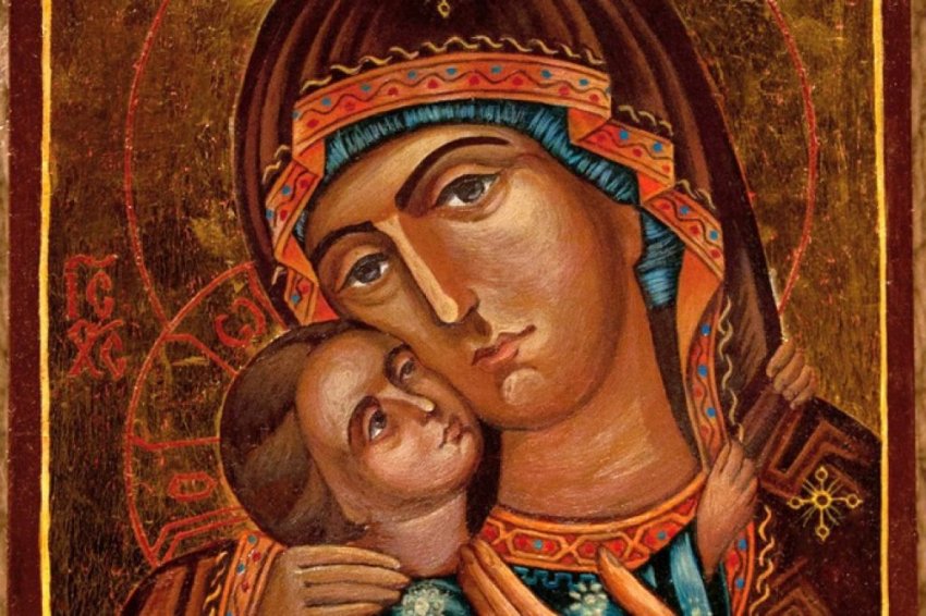 Как провести праздник иконы Божией Матери Двинская и о чем молится 8 декабря 2022 года