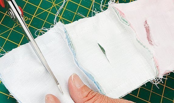 Как сшить одеяло «бомбон» в объемной технике пэчворк
