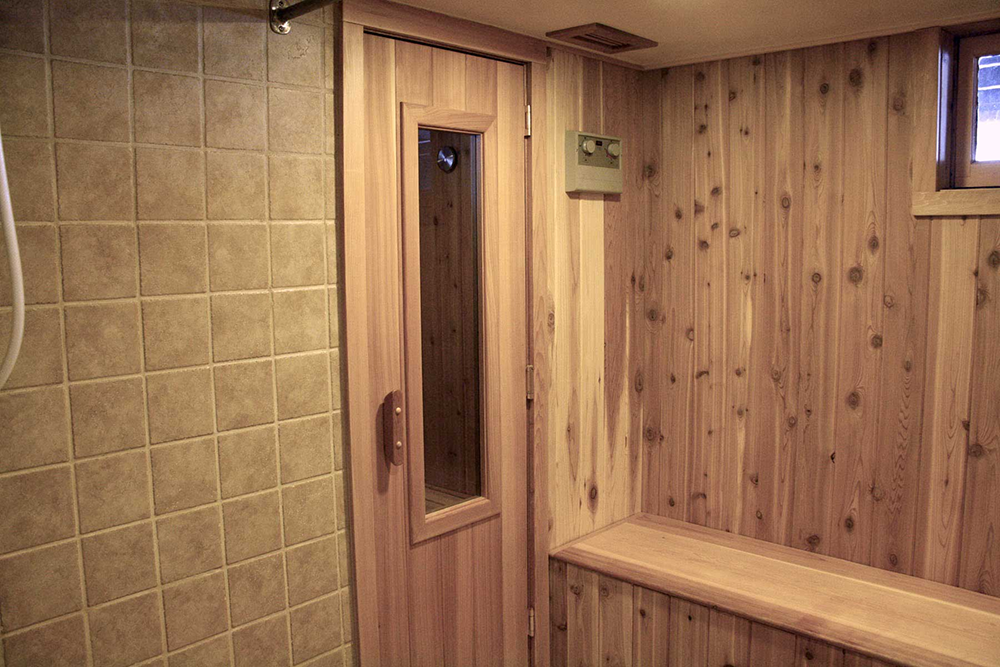 двери в баню деревянные фото