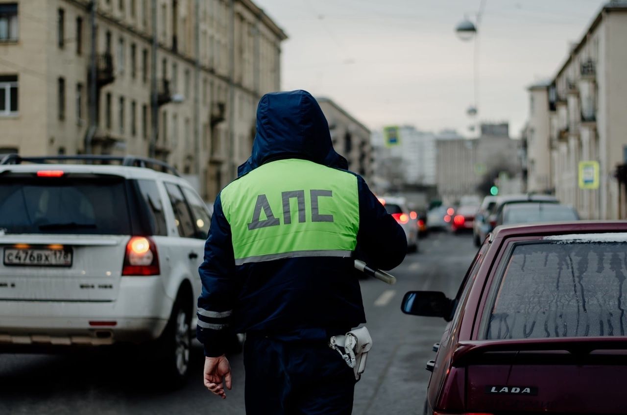 Автобус сбил пешехода на Большой Дорогомиловской улице в Москве