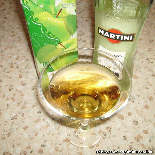 Самый простой коктейль с мартини