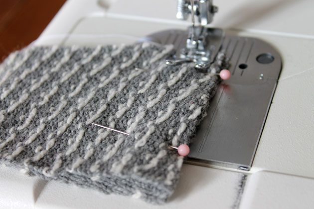 Как сшить скандинавские тапочки — слиперы из старого свитера