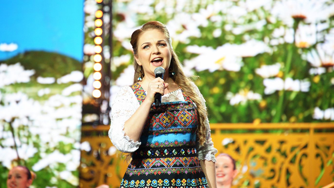 Певица Марина Девятова рассказала, как столкнулась с послеродовой депрессией