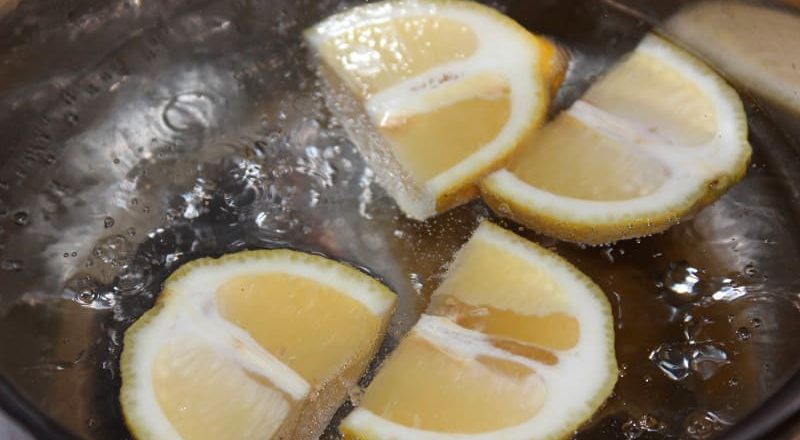 Зачем варить лимоны в старой кастрюле