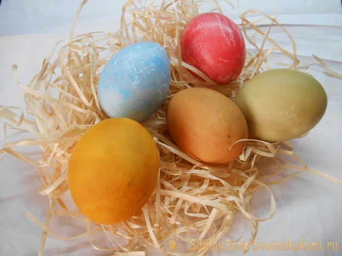 натуральные краски для яиц