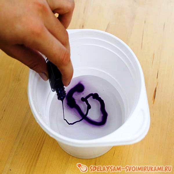 Как самостоятельно раскрасить чашку