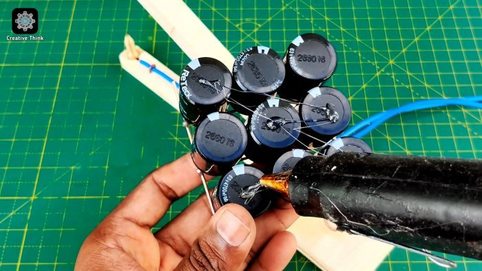 Простейший аппарат для точечной сварки на конденсаторах своими руками