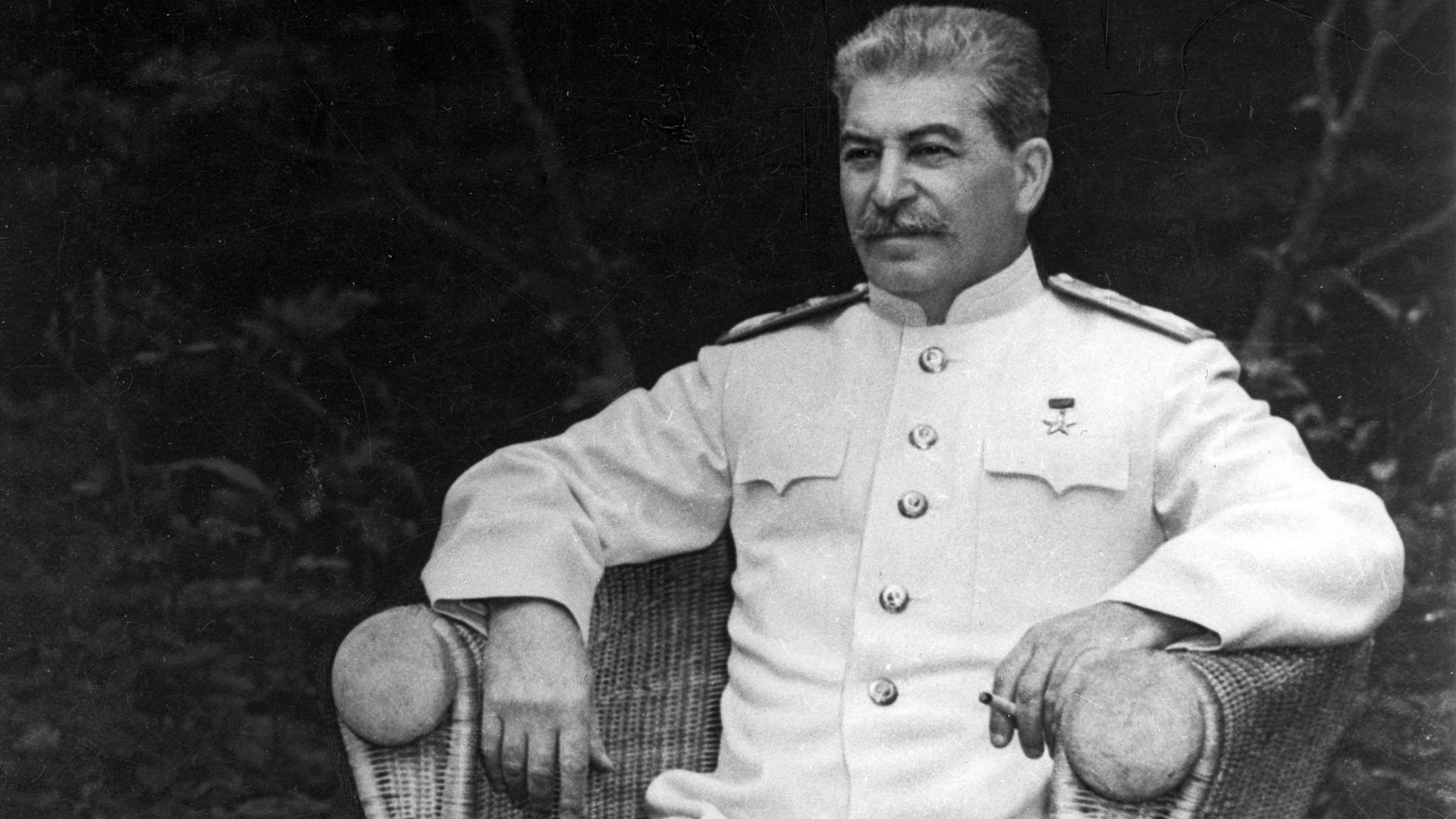 Улетевший из России Анатолий Белый сыграет Сталина в Израиле