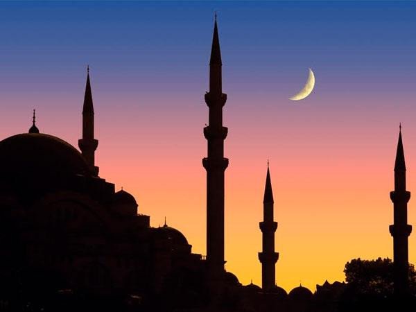 Священный месяц Рамадан: как жить согласно Корану с 22 марта по 21 апреля 2023 года