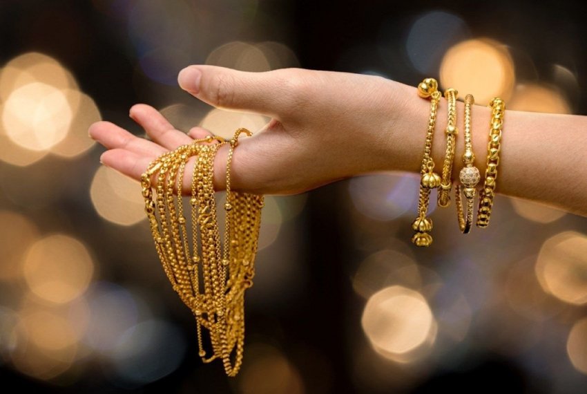 Три знака зодиака, которым нельзя носить золотые украшения