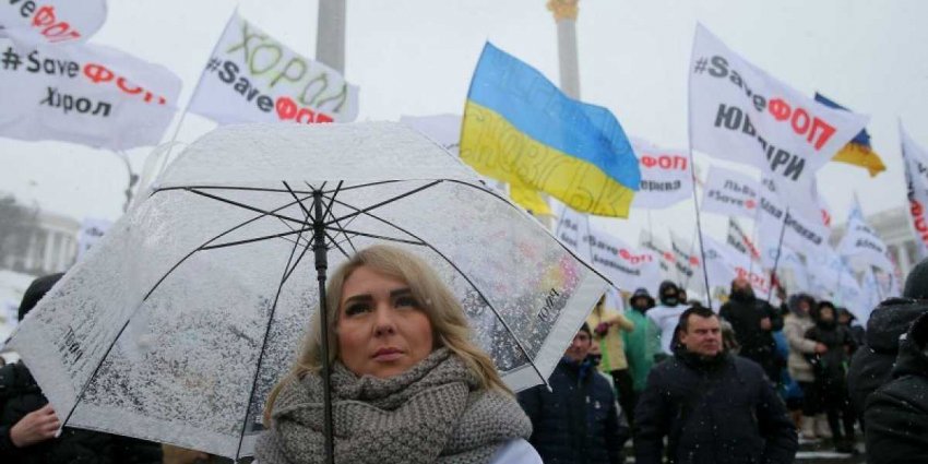 МВФ в панике: Украина уже десять месяцев обходится без его денег