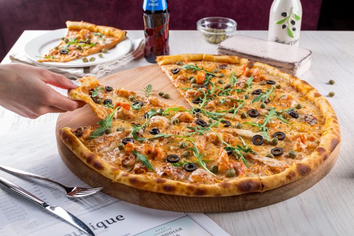 Как правильно есть пиццу: многие допускают эти 3 досадные ошибки