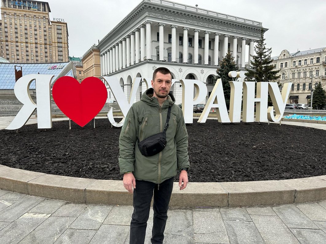 Дмитрий, житель Украины