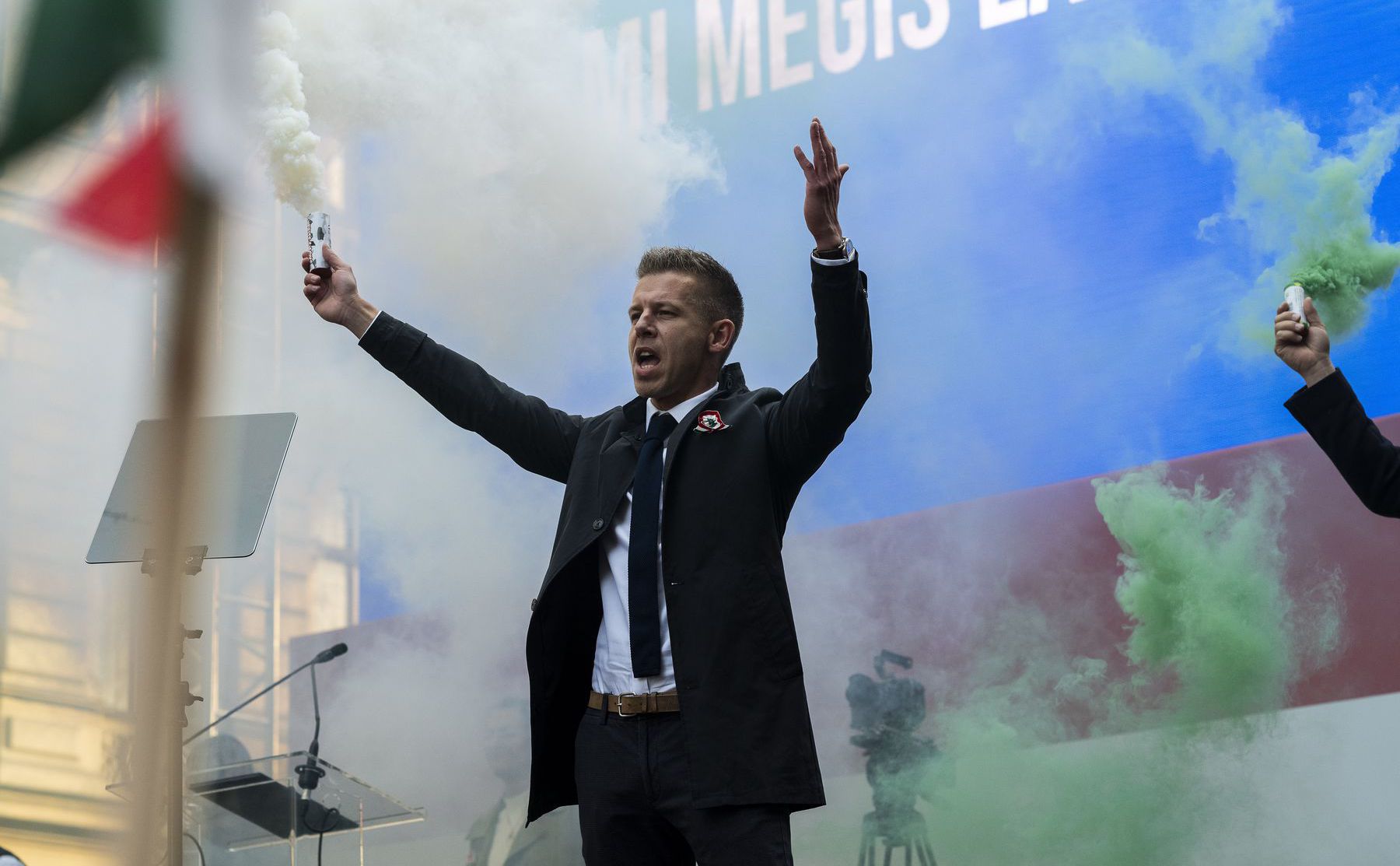 Новый лидер венгерской оппозиции Петер Мадьяр на...