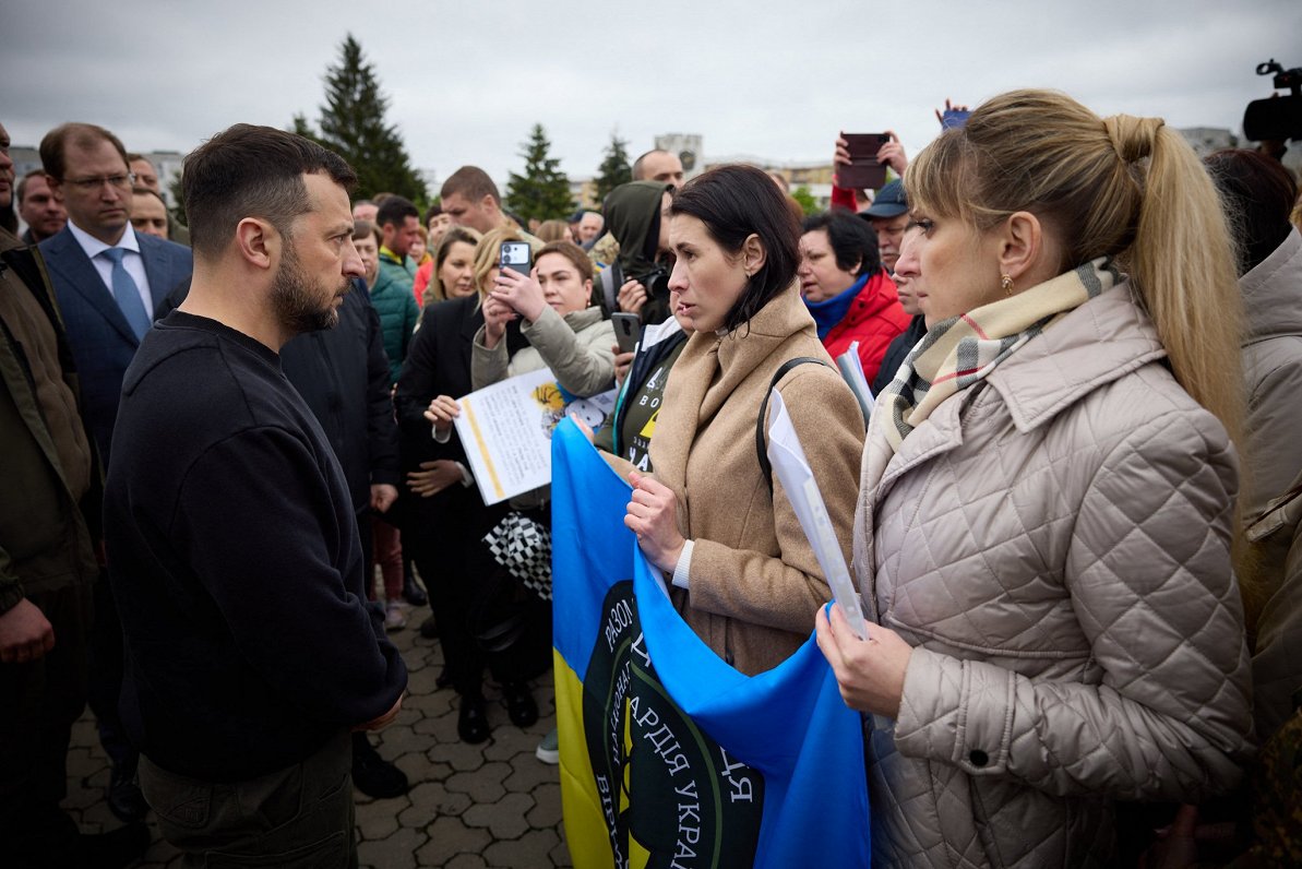 Президент Украины Владимир Зеленский встретился с жителями города Славутич